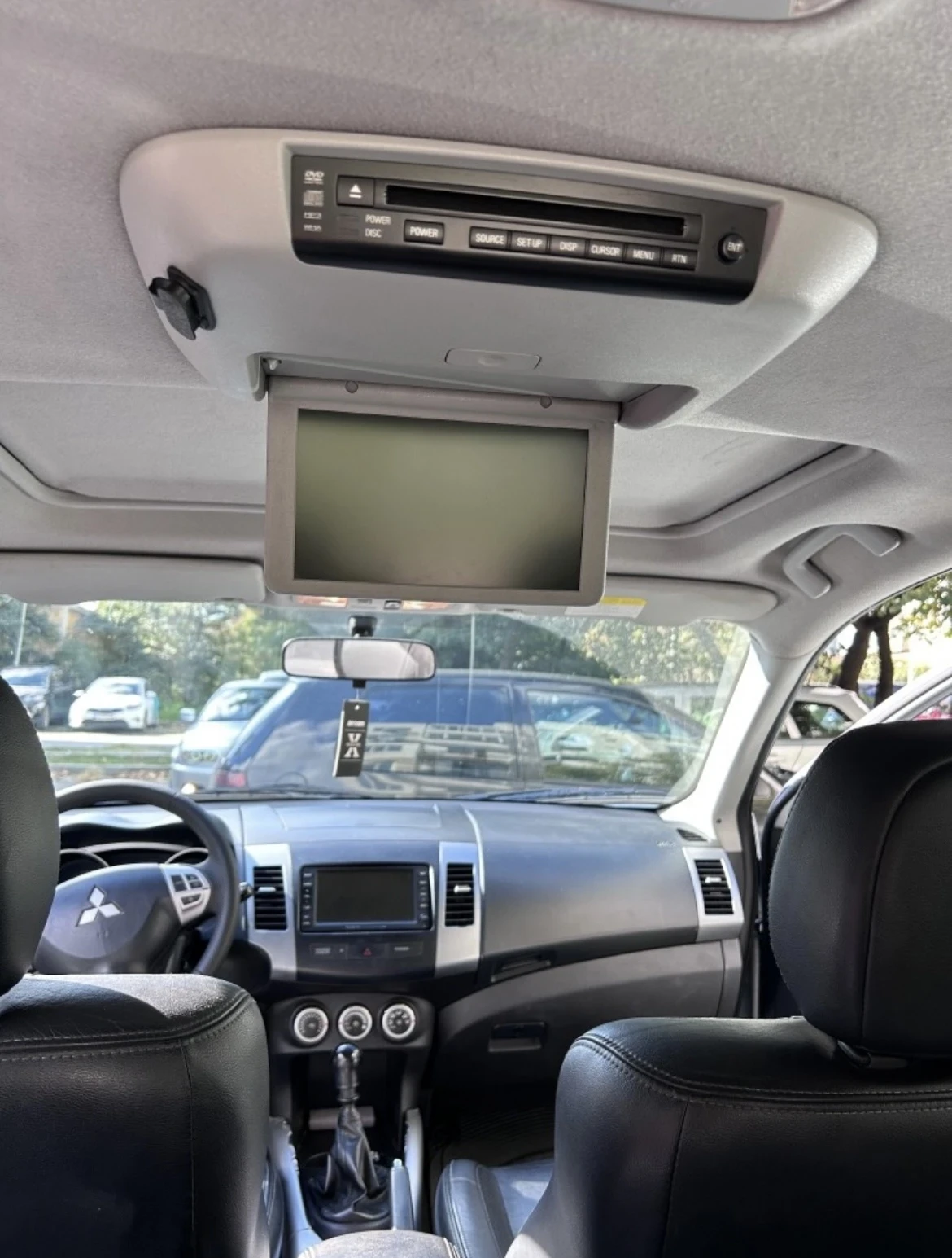 Mitsubishi Outlander 2.0DiD - изображение 5