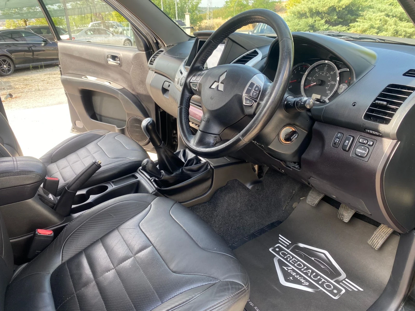 Mitsubishi L200  - изображение 7