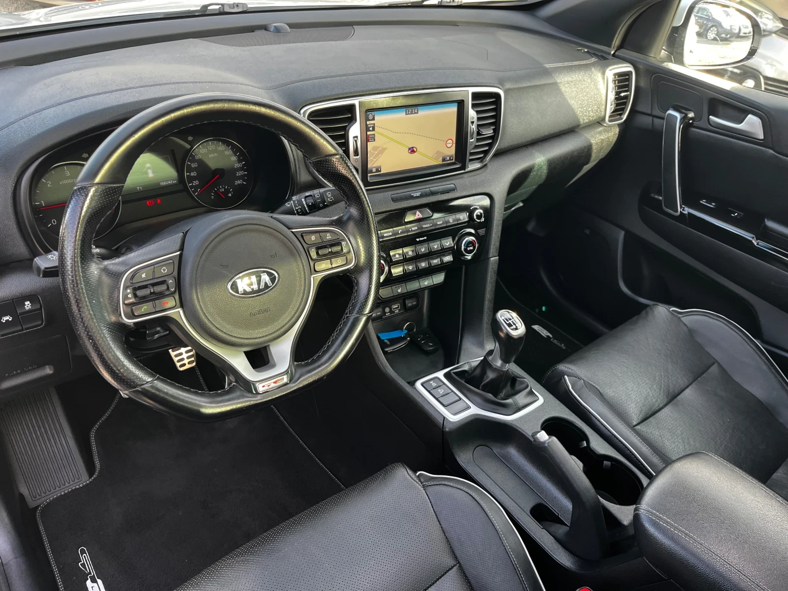 Kia Sportage GT-Line / 156.000км / Panorama / 4WD - изображение 8