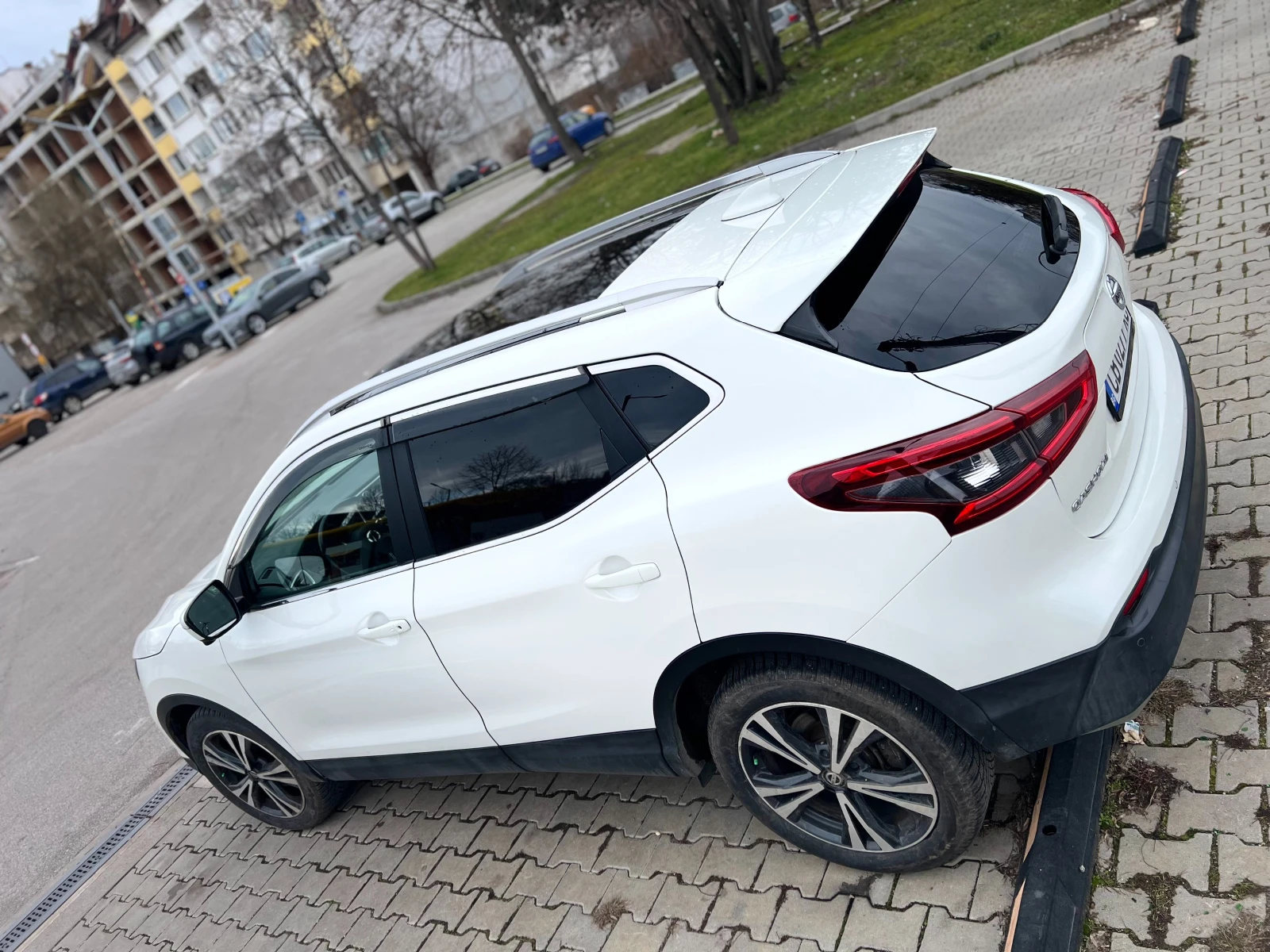 Nissan Qashqai  - изображение 6