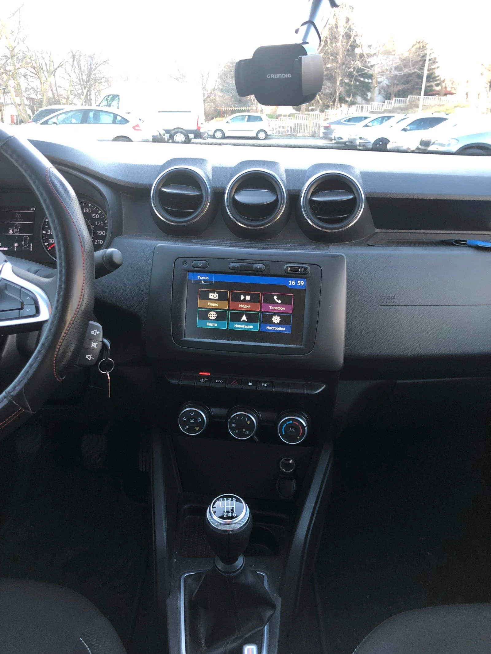 Dacia Duster  - изображение 6