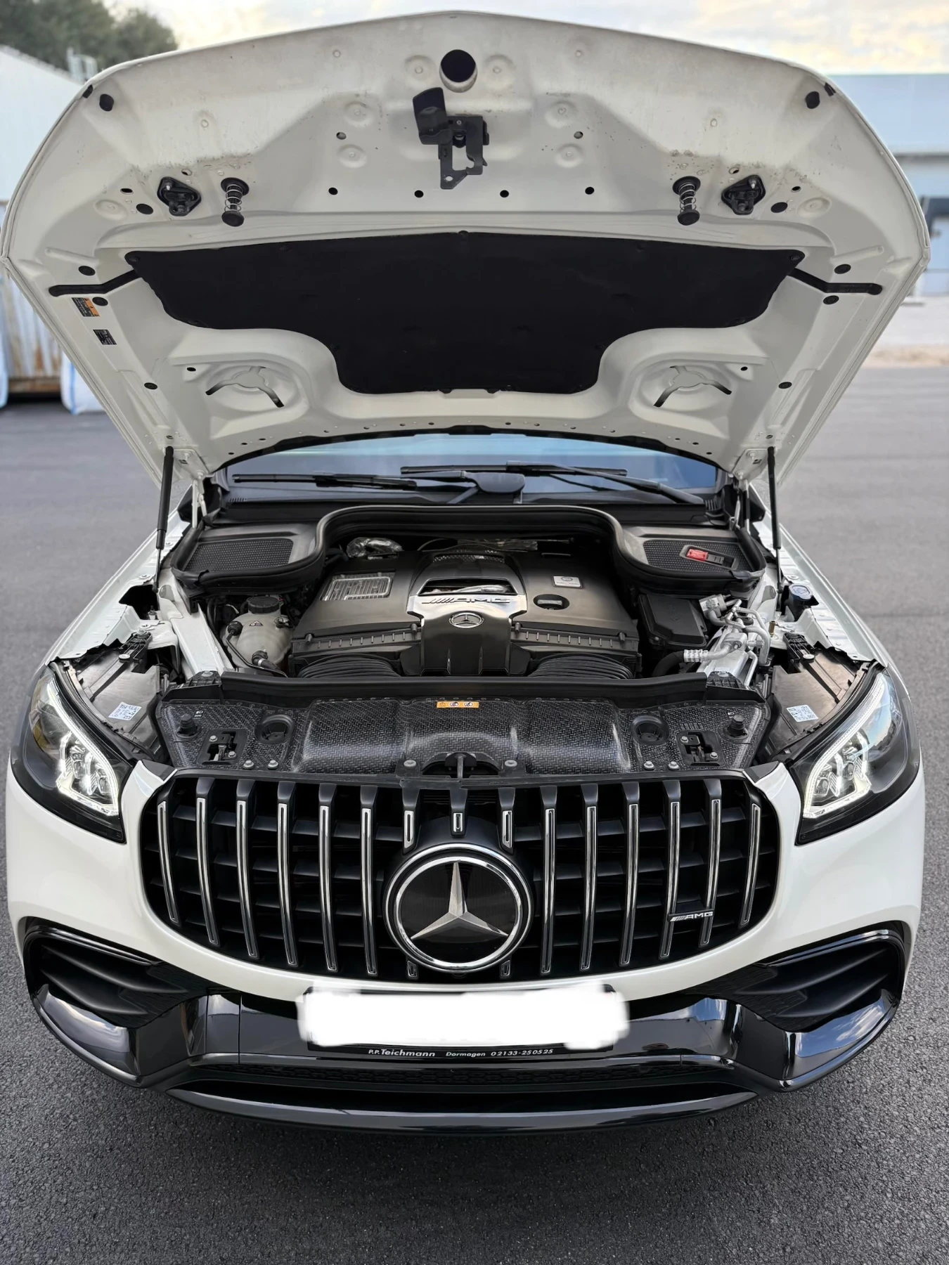 Mercedes-Benz GLS 63 AMG GERMANY! Night Pack Вакум 4D-Burmester Pano Лизинг, снимка 11 - Автомобили и джипове - 54166515