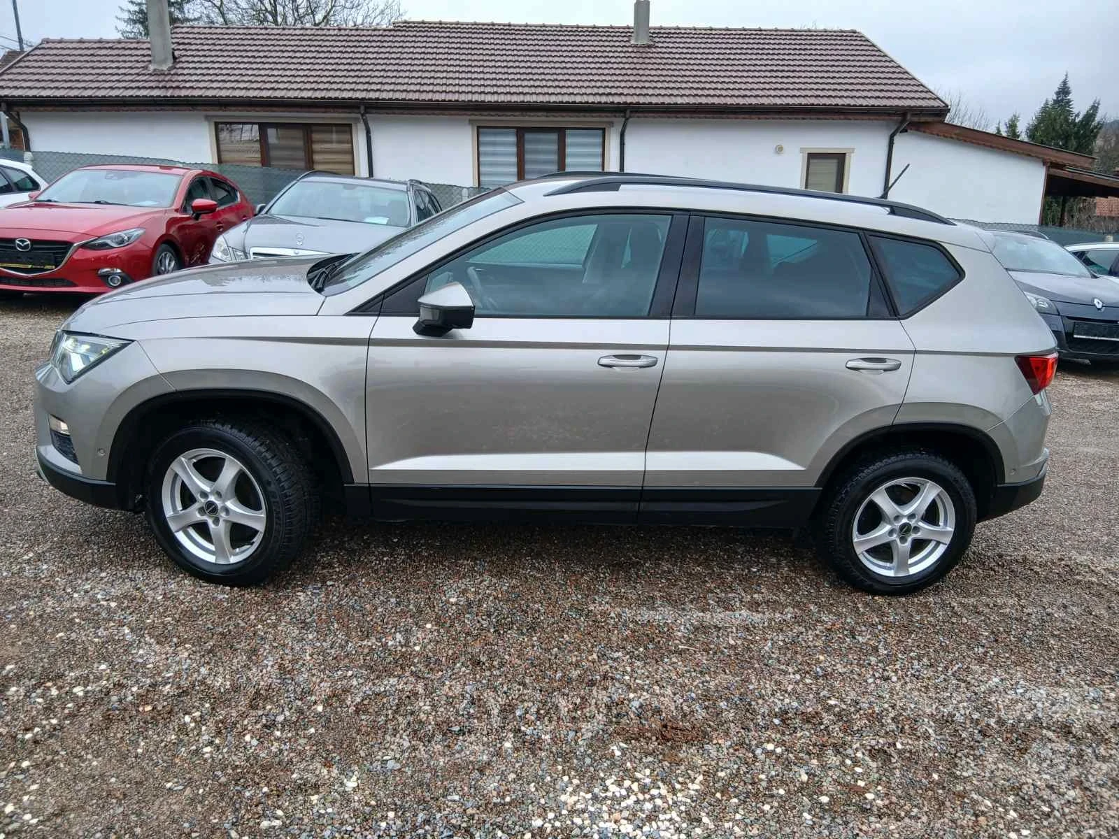 Seat Ateca 1.6TDi-116HP/EU6, снимка 3 - Автомобили и джипове - 54199006