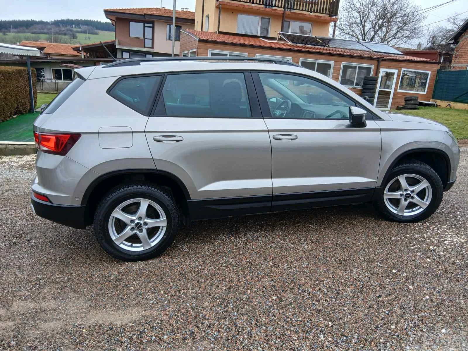 Seat Ateca 1.6TDi-116HP/EU6, снимка 7 - Автомобили и джипове - 54199006