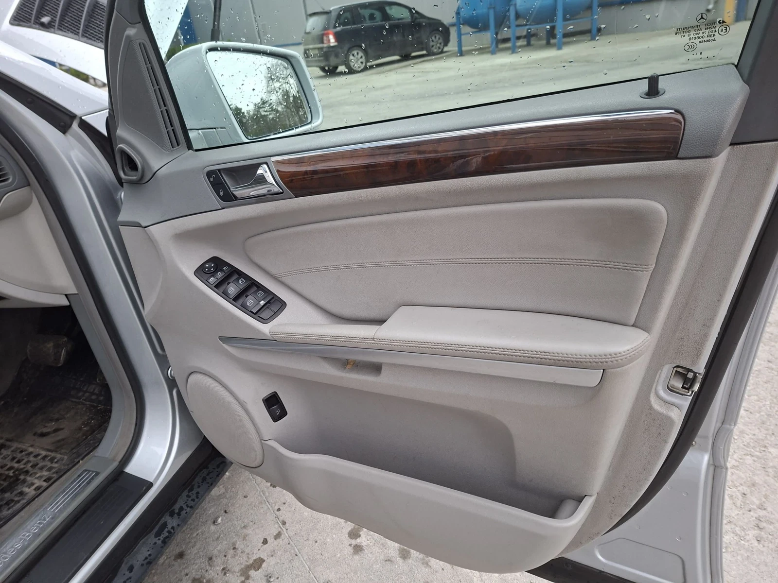 Mercedes-Benz ML НА ЧАСТИ/ФЕЙСЛИФТ, снимка 10 - Автомобили и джипове - 54220700