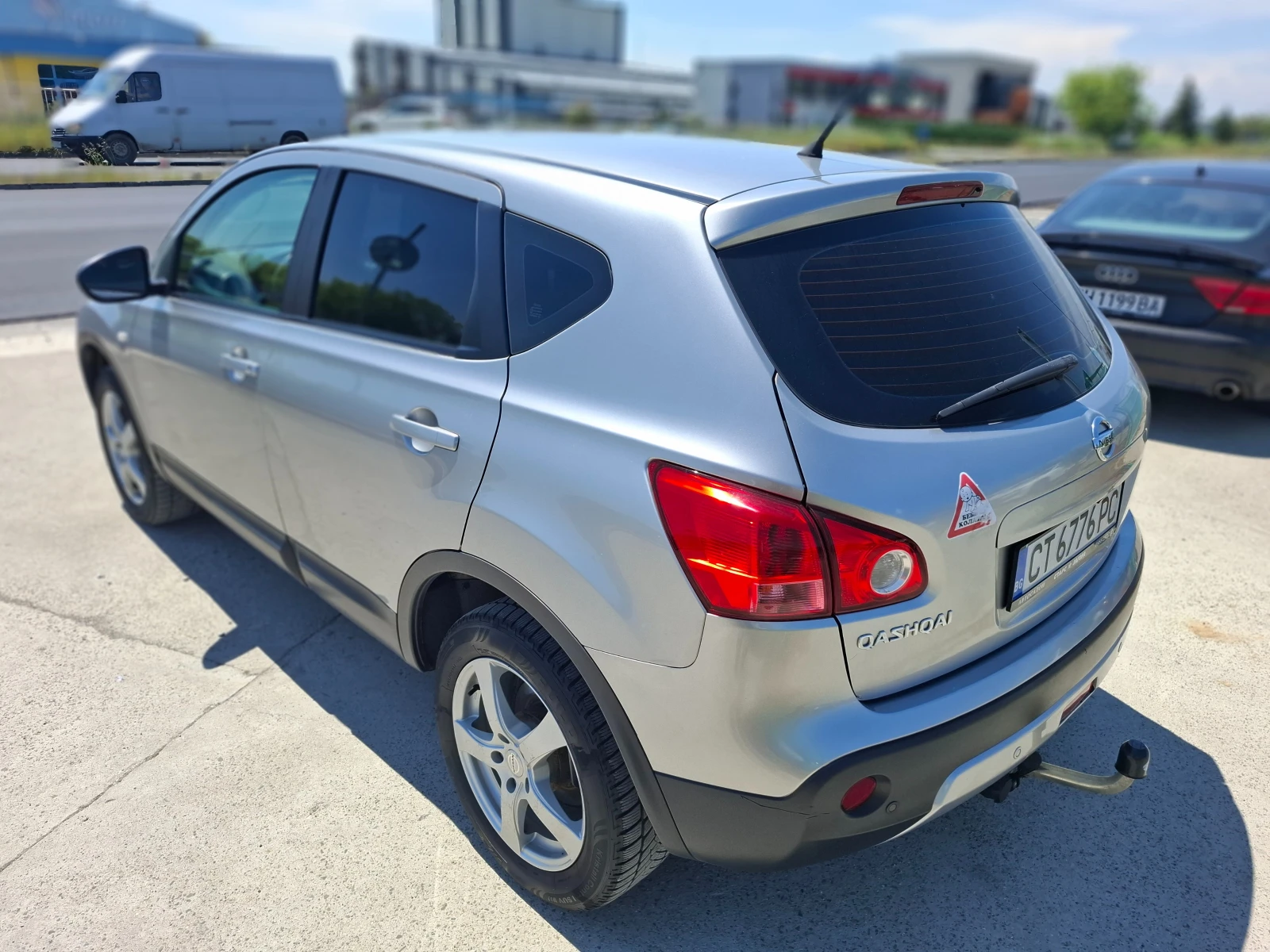 Nissan Qashqai 1, 6i , снимка 5 - Автомобили и джипове - 54562730