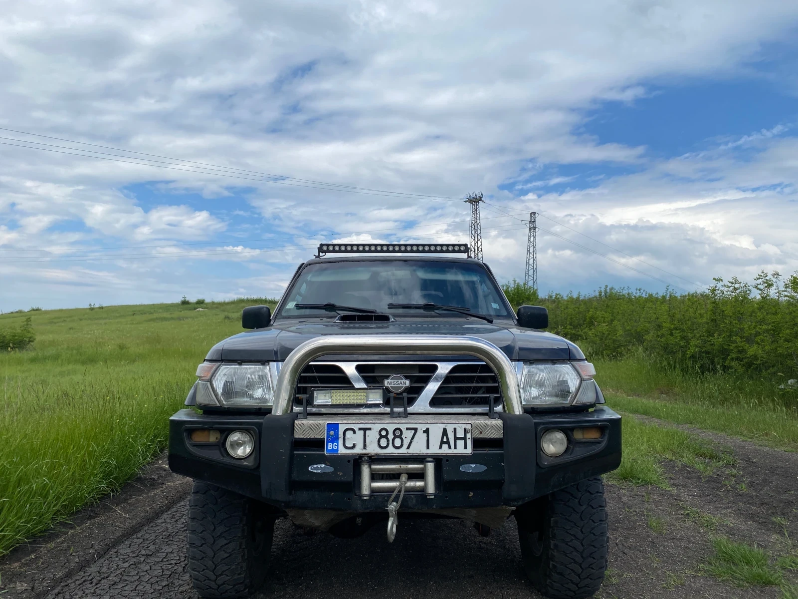 Nissan Patrol Y61