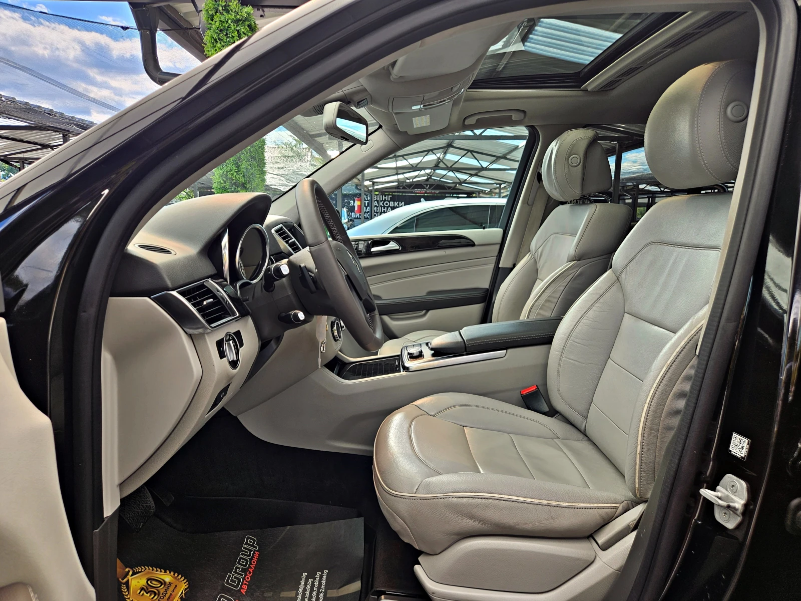 Mercedes-Benz ML 350 AMG/DISTRON/МАСАЖ/CAMERA/ПОДГРЕВ/AIRMATIC/AMBI/LIZ, снимка 15 - Автомобили и джипове - 55283753