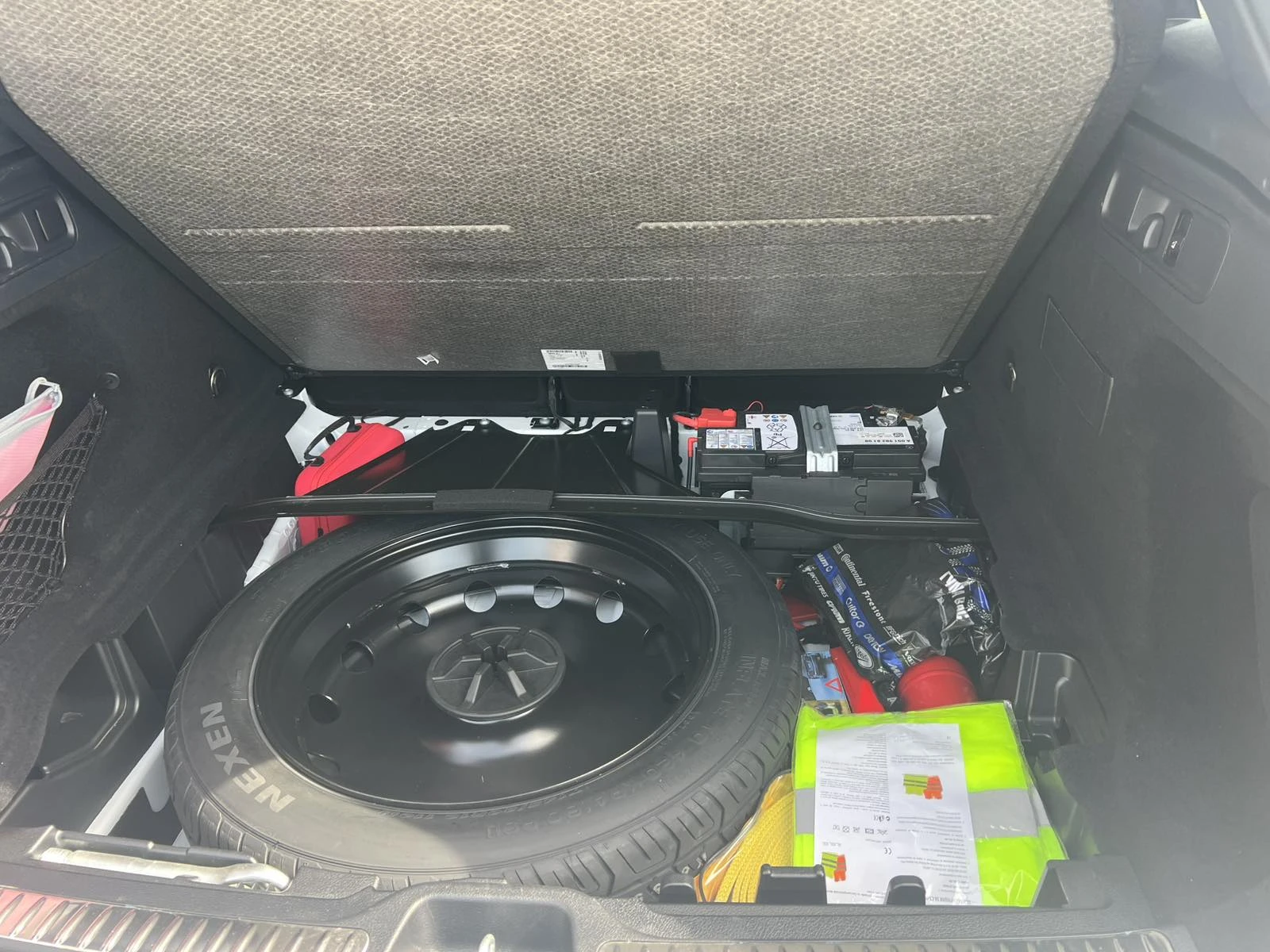 Mercedes-Benz GLC 300, снимка 7 - Автомобили и джипове - 56624689