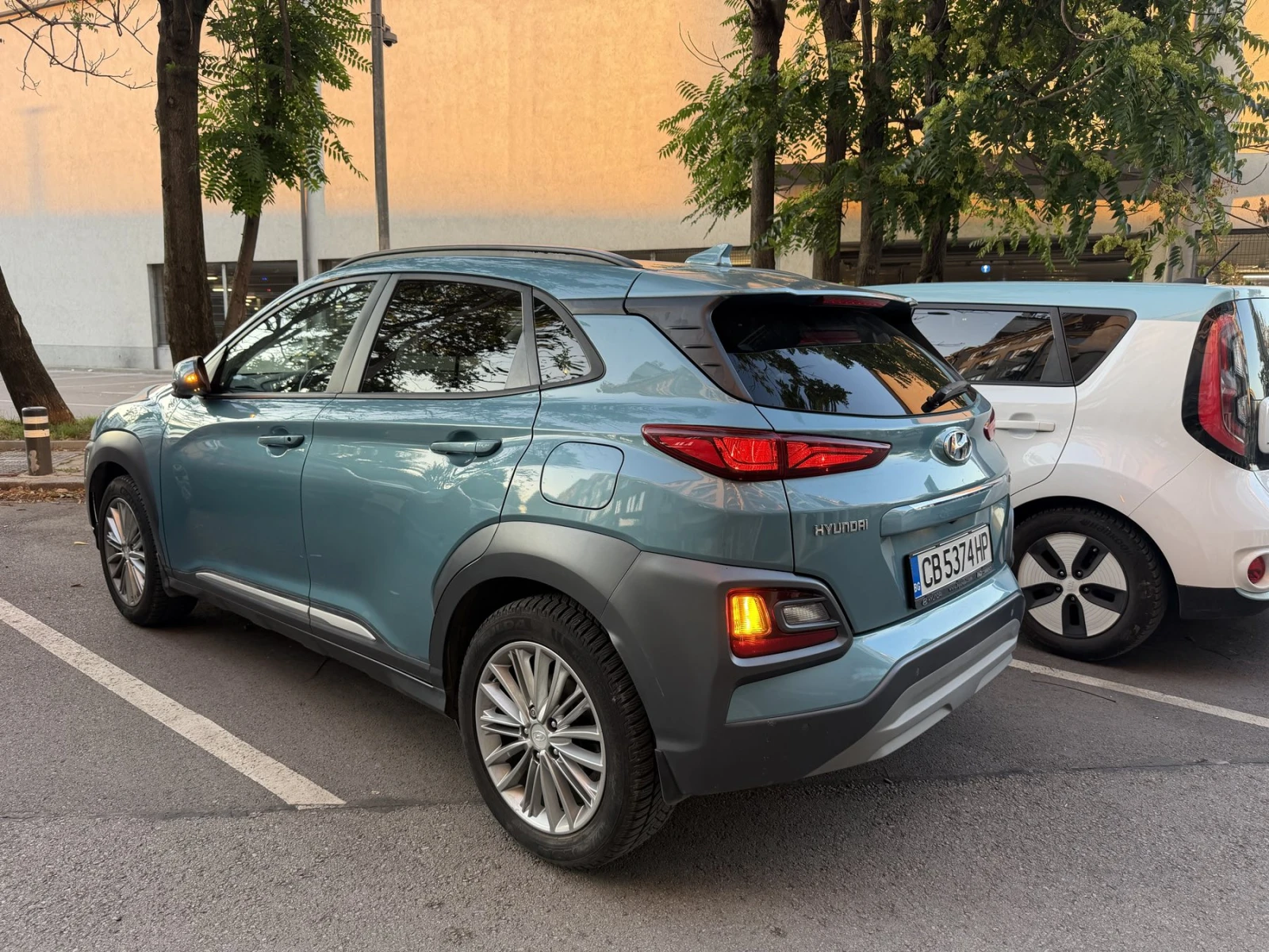 Hyundai Kona, снимка 2 - Автомобили и джипове - 56691813