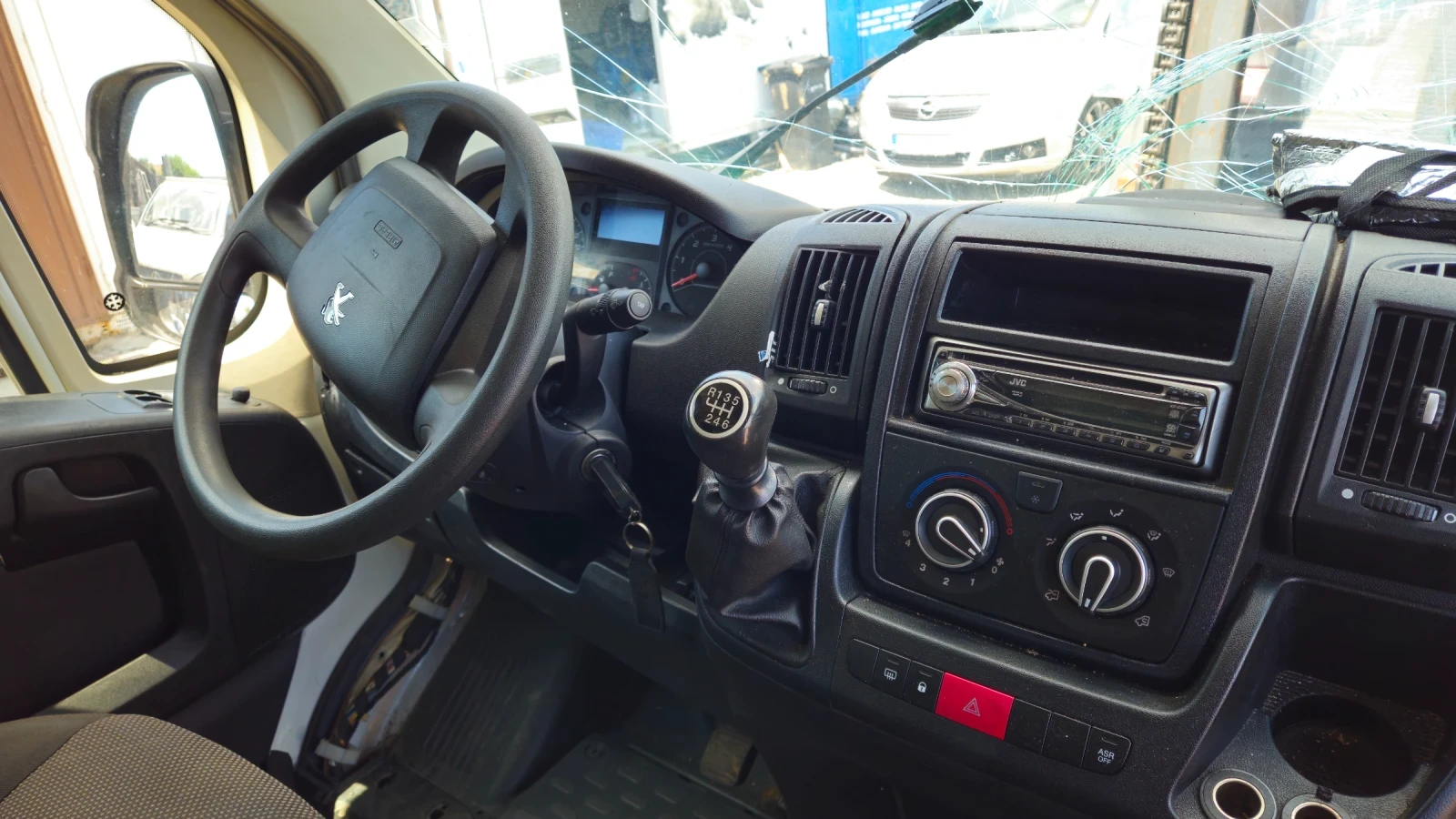 Peugeot Boxer 2.2hdi/на части , снимка 8 - Бусове и автобуси - 55148350
