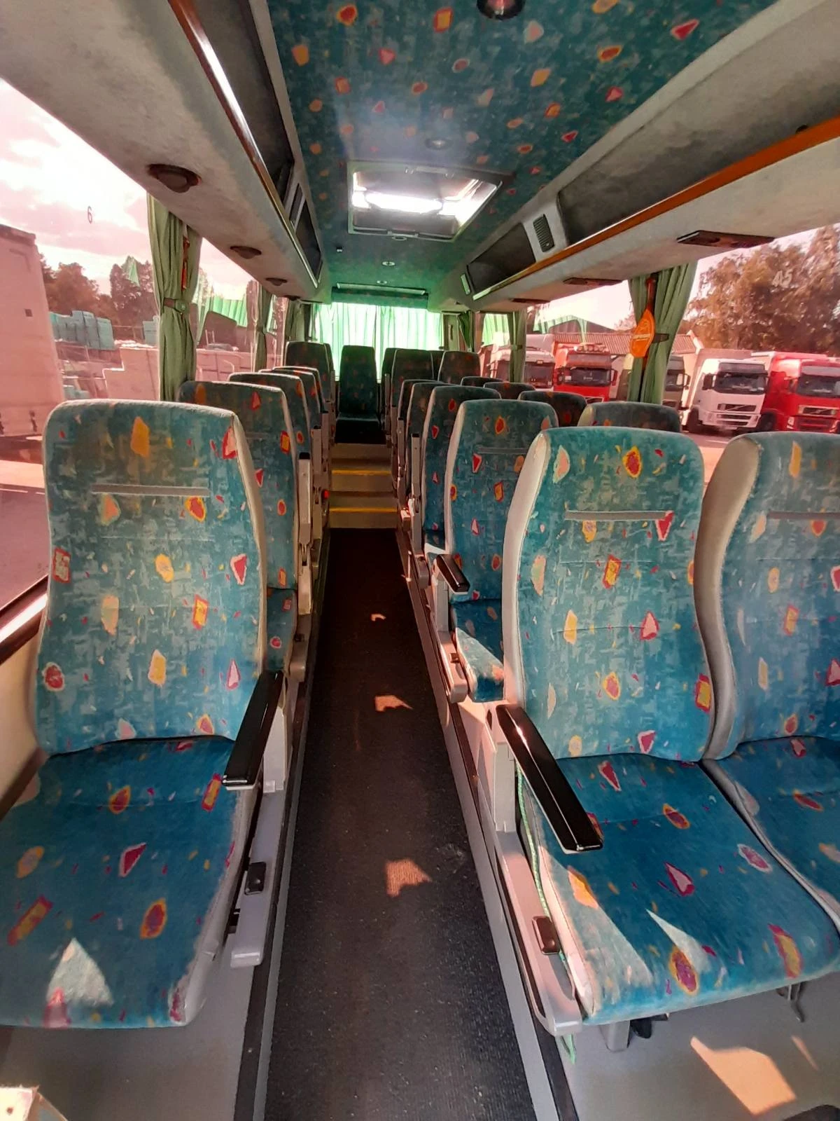 Iveco Daily, снимка 6 - Бусове и автобуси - 56253437