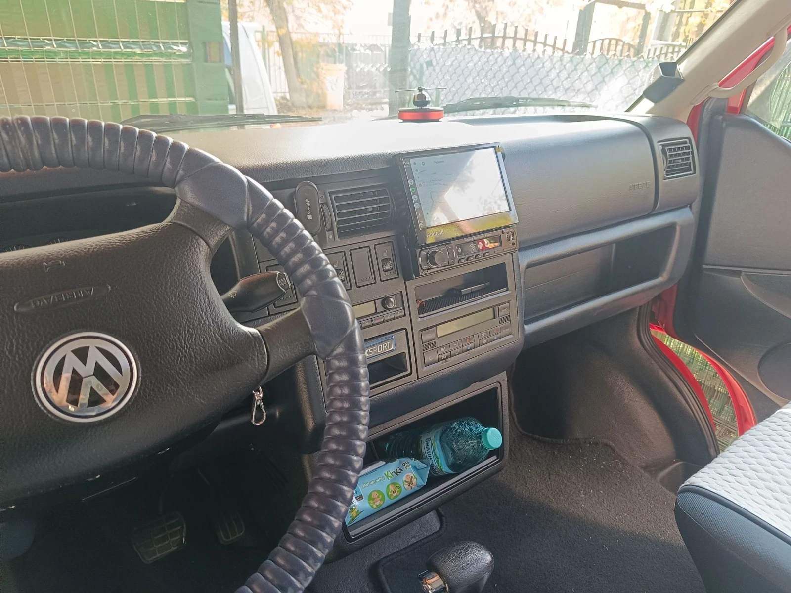 VW Caravelle, снимка 9 - Бусове и автобуси - 56712181