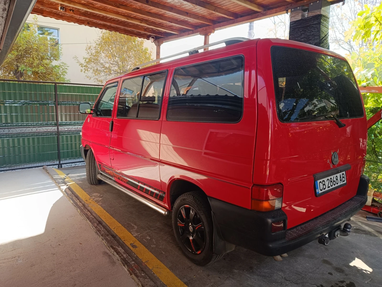 VW Caravelle, снимка 4 - Бусове и автобуси - 56712181