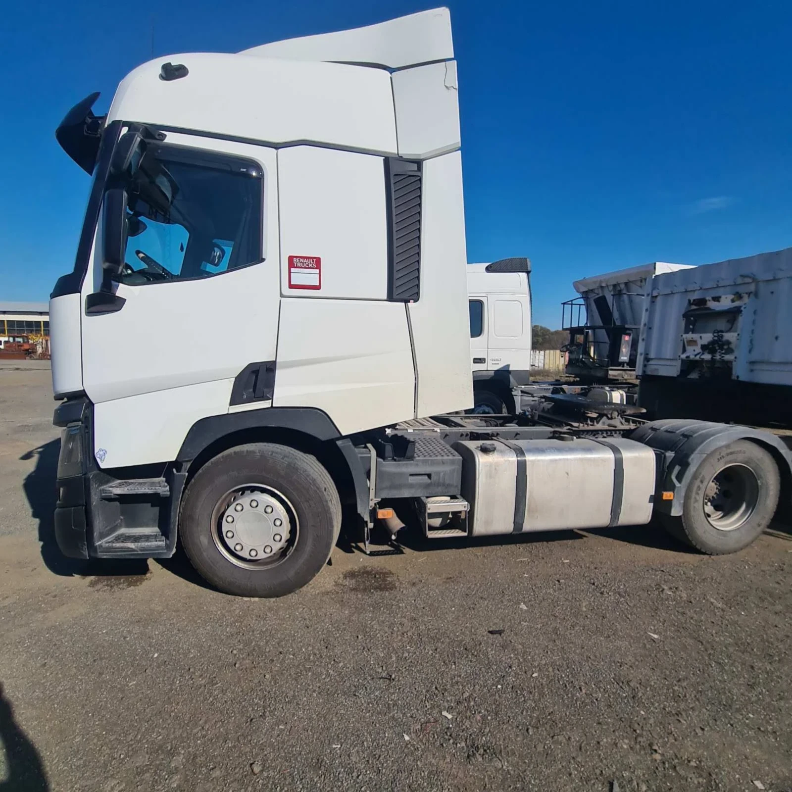 Renault T 460 ADR - изображение 3