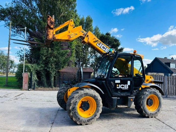 Телескопични товарачи JCB 531-70 - изображение 2