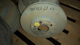 Нови оригинални части за Мерцедес 205, 2013. При покупка на едро ликвид.цени!!!, снимка 16