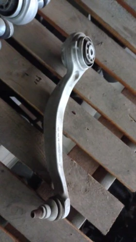 Нови оригинални части за Мерцедес 205, 2013. При покупка на едро ликвид.цени!!!, снимка 7