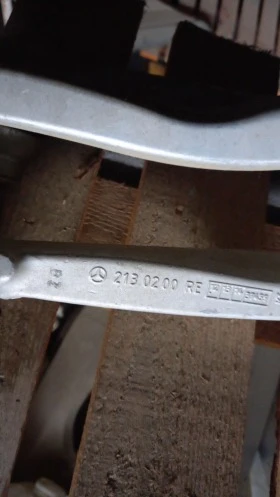 Нови оригинални части за Мерцедес 205, 2013. При покупка на едро ликвид.цени!!!, снимка 12