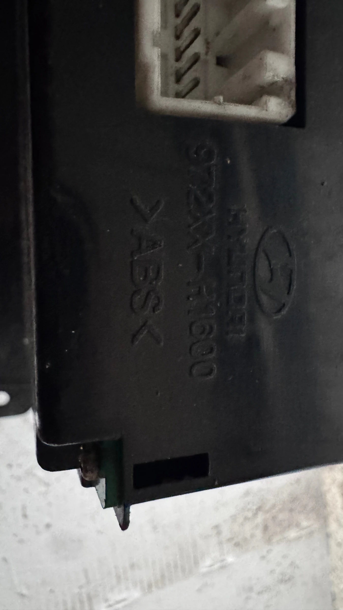   /  /   Hyundai Terracan - 972XX-H1600 | Mobile.bg   2