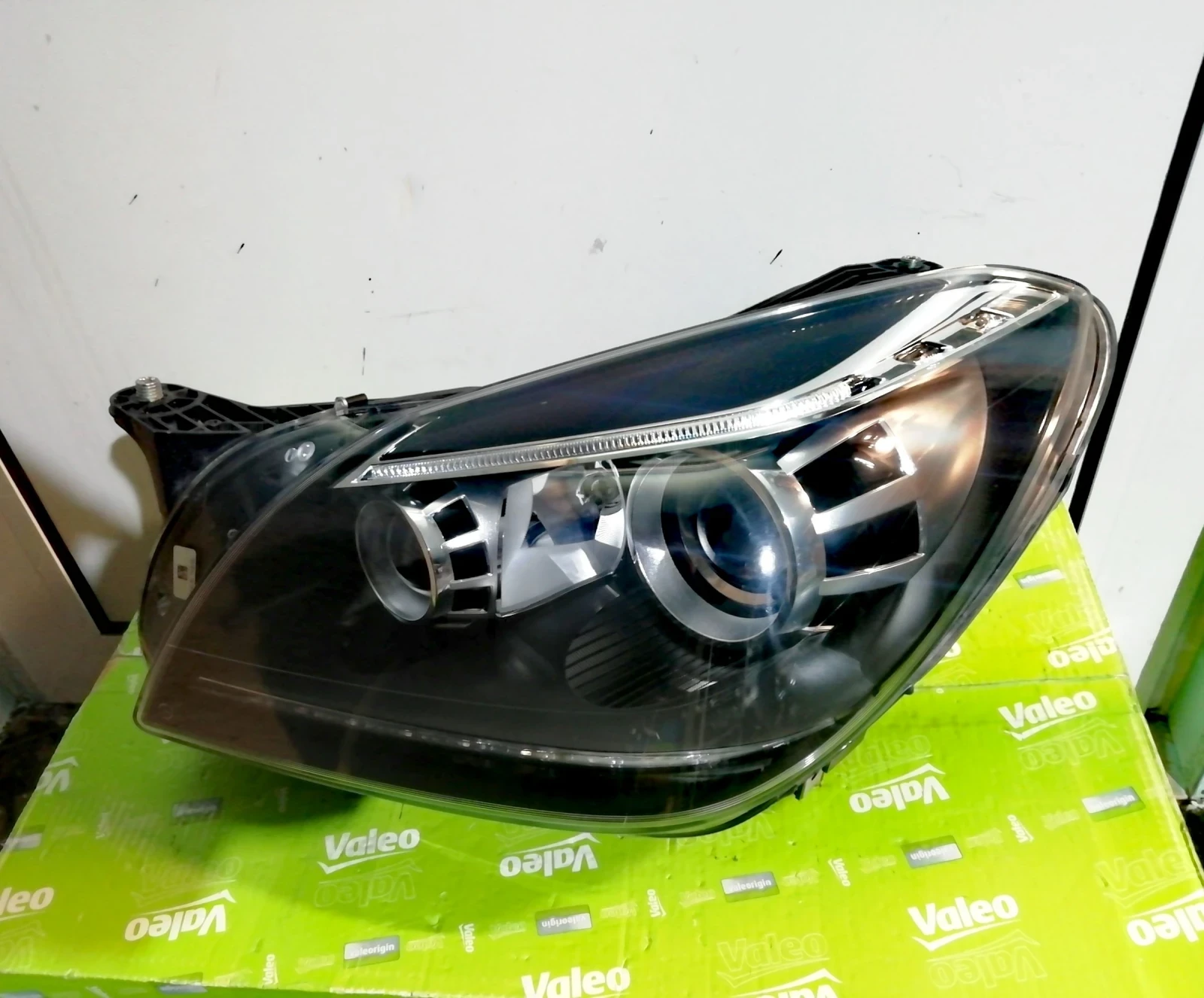   Mercedes SLK AMG 55 BLACK LINE W172 /  K 172 INTELLIGENT LIGHT SYSTEM BI-XENON | Mobile.bg   4