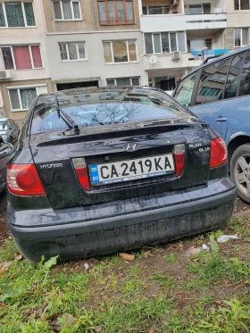 Hyundai Elantra 1.6 107  К.С., снимка 3