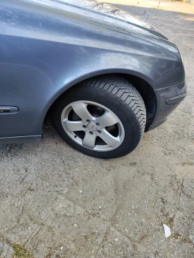 Mercedes-Benz E 320 E320, снимка 9