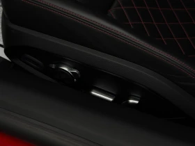 Audi R8 Spyder* V10* quattro* АвтоКредит* (ЦЕНА ДО БГ), снимка 16