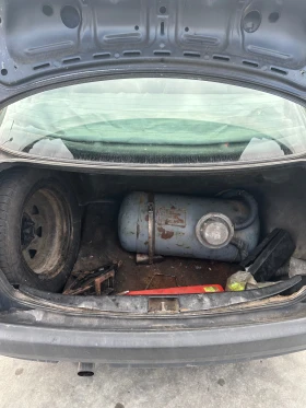 Audi 80 1.8 s - 800 € / 1564.66 лв. - 81953404 9