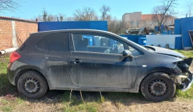 Toyota Auris 2.0 - 1000 € / 1955.83 лв. - 70824925 4