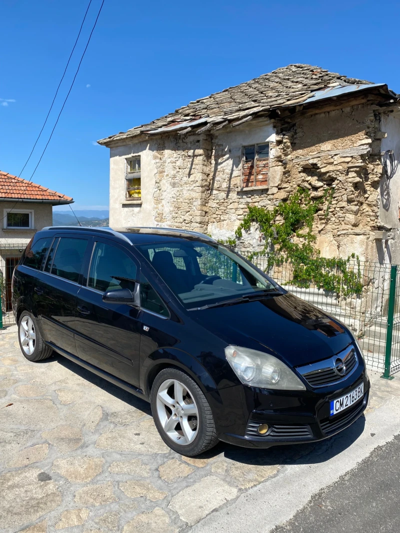 Opel Zafira, снимка 2 - Автомобили и джипове - 47029452