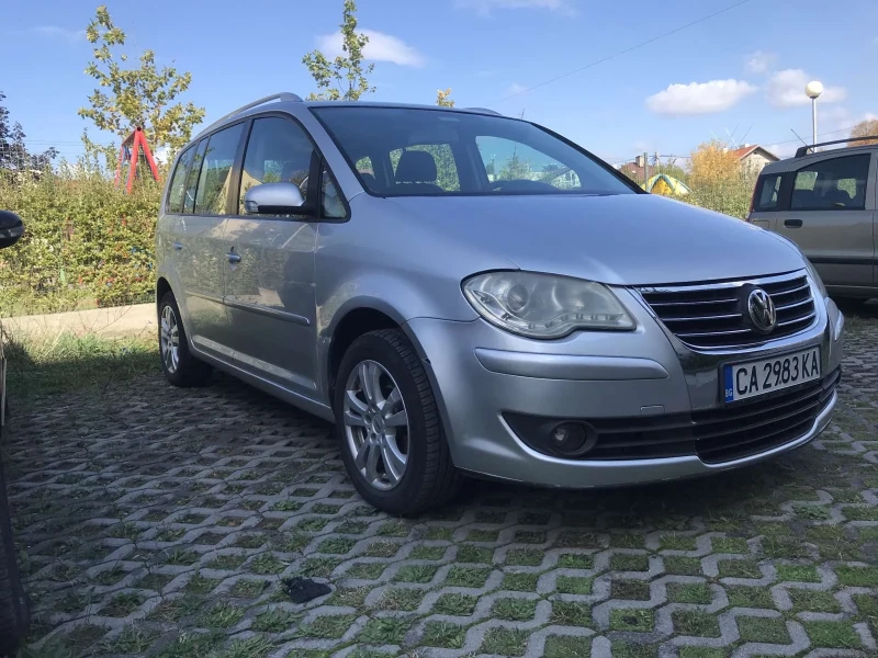 VW Touran Топ , снимка 1 - Автомобили и джипове - 47558255