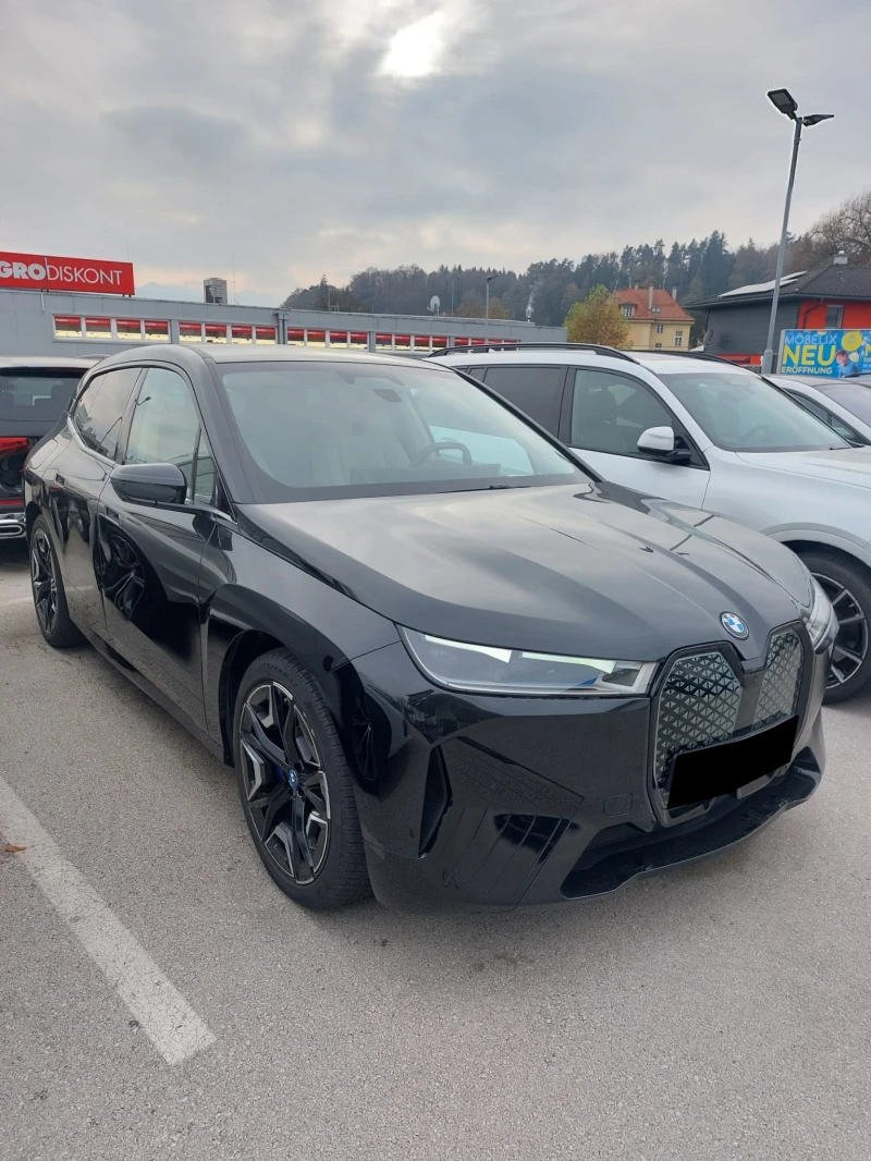 BMW iX xDrive40, снимка 1 - Автомобили и джипове - 48015326