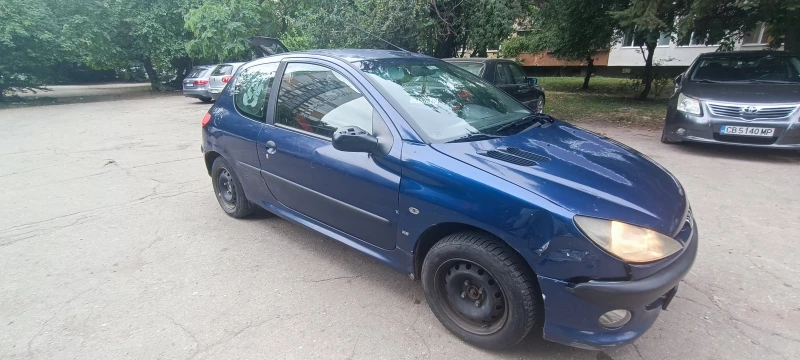 Peugeot 206, снимка 2 - Автомобили и джипове - 48045112