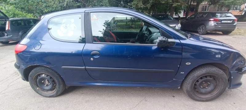 Peugeot 206, снимка 5 - Автомобили и джипове - 48045112