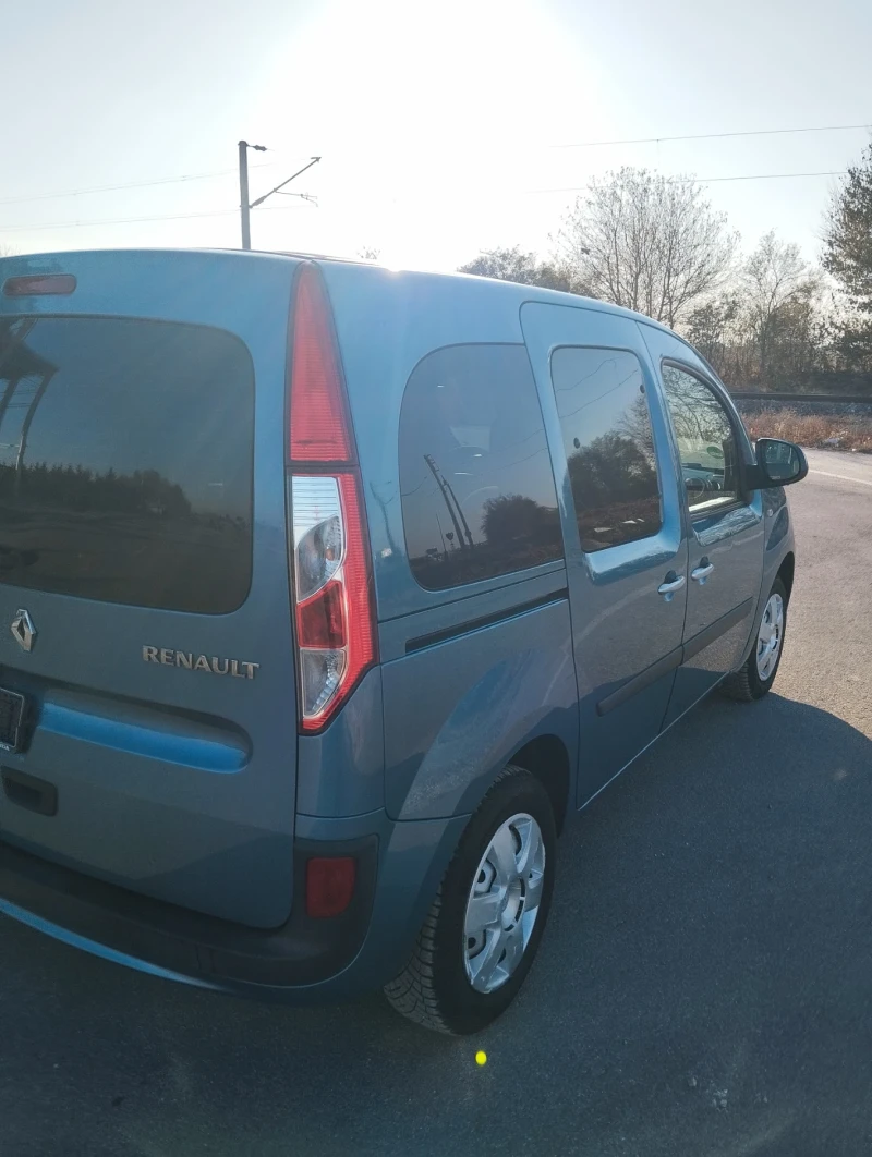 Renault Kangoo 4+ 1 ПЪТНИЧЕСКИ АВТОПИЛОТ 1.5 dCi 90к.с., снимка 7 - Автомобили и джипове - 48222654