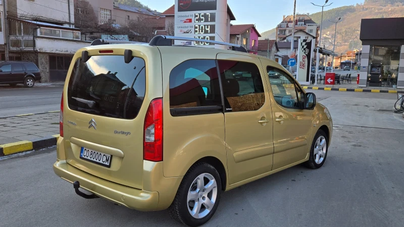 Citroen Berlingo 1.6HDI/Панорама!, снимка 7 - Автомобили и джипове - 48774902