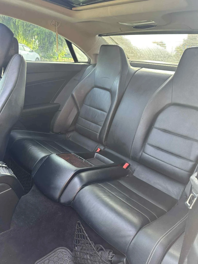 Mercedes-Benz E 500 * FULL * HARMAN KARDON * PANORAMA, снимка 13 - Автомобили и джипове - 52430081
