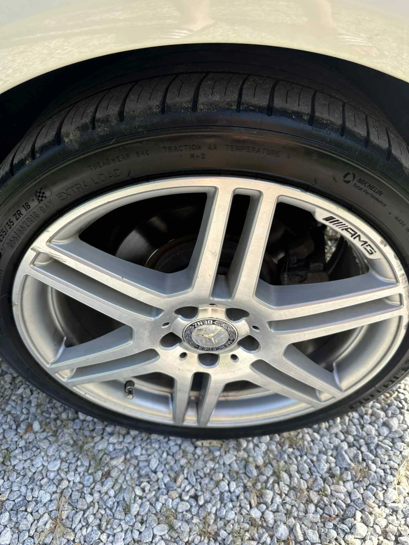 Mercedes-Benz E 500 * FULL * HARMAN KARDON * PANORAMA, снимка 7 - Автомобили и джипове - 52430081