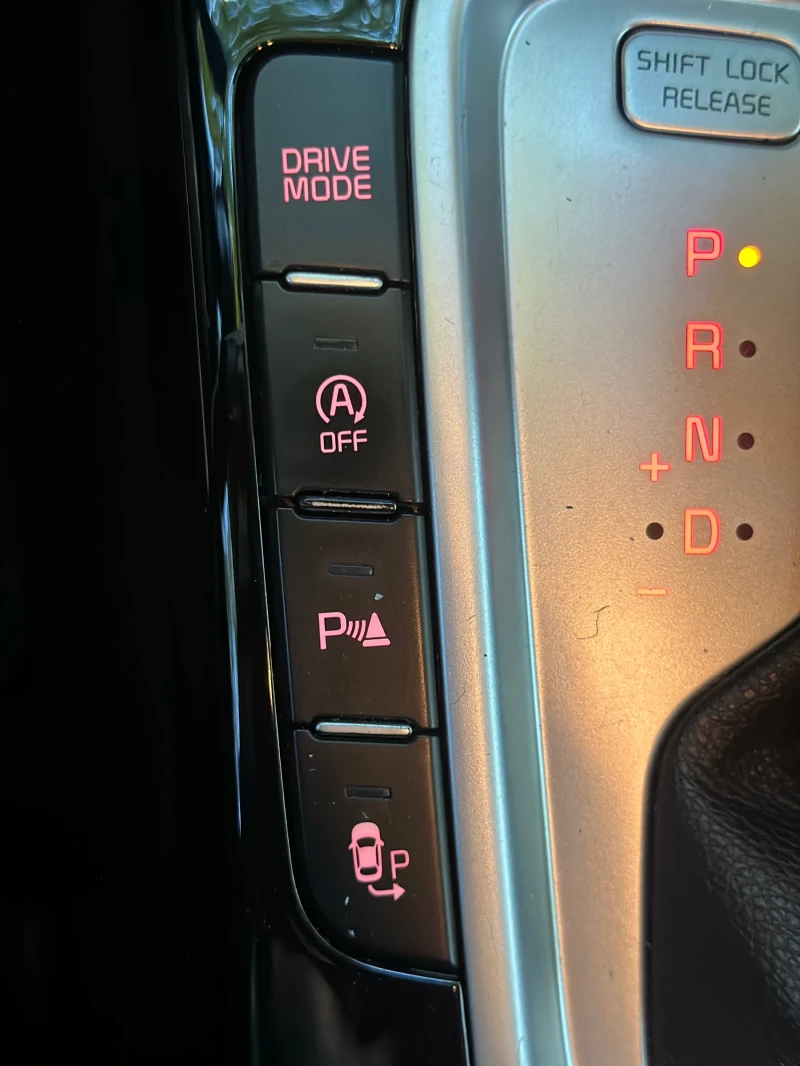 Kia XCeed 1.6 CRDI, снимка 11 - Автомобили и джипове - 52498425