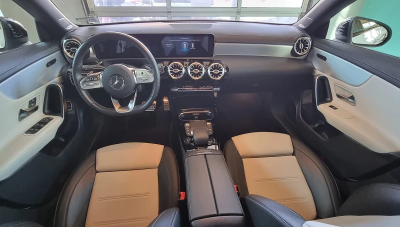 Mercedes-Benz CLA 220 4M AMG LINE, снимка 13 - Автомобили и джипове - 52329355