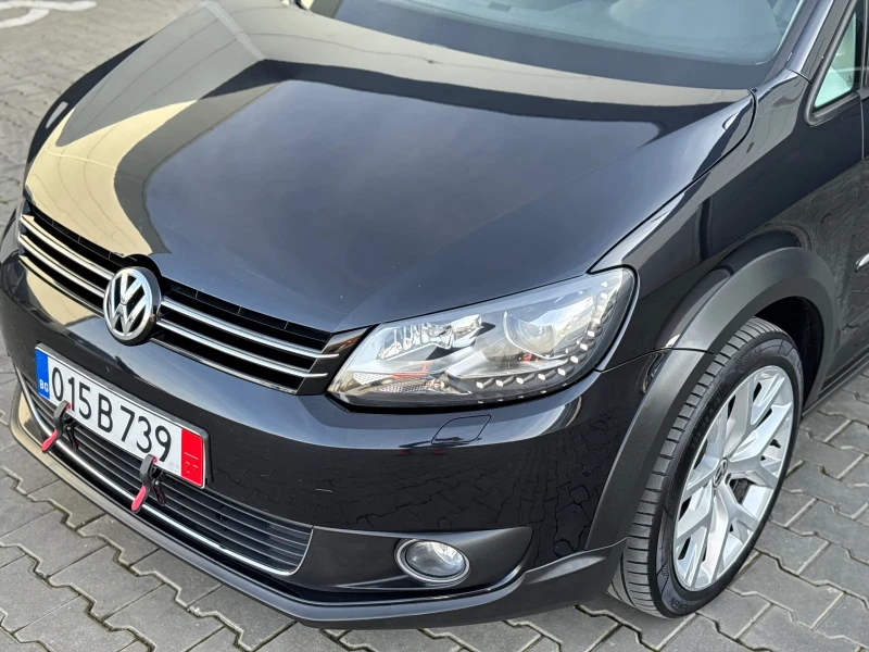 VW Touran Cross DSG Navigation , снимка 7 - Автомобили и джипове - 52632814