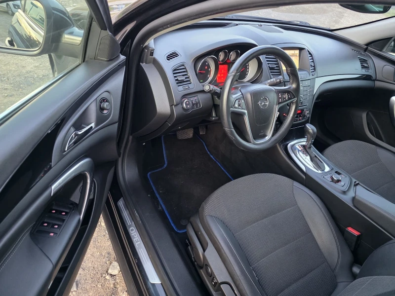 Opel Insignia 2.0 CDTI AUTOMATIC , снимка 14 - Автомобили и джипове - 52727454