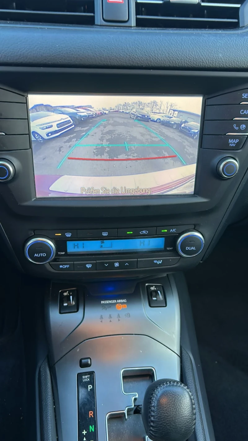 Toyota Avensis, снимка 9 - Автомобили и джипове - 52801315