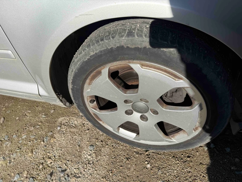 Audi A3 2.0 TDI BMM, снимка 10 - Автомобили и джипове - 52851472