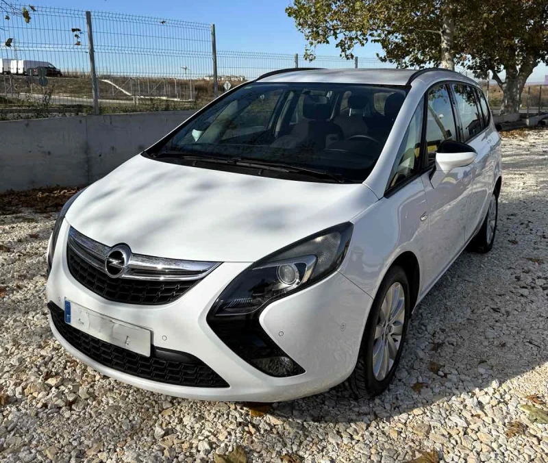 Opel Zafira Selective Фабрична Газов Уредба 2015г.