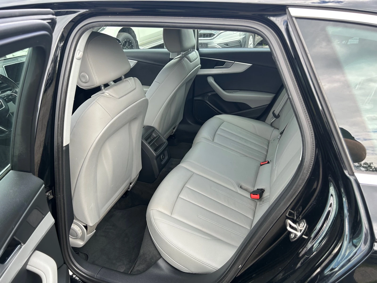 Audi A4 2.0TDI EURO6B FULL LEED | Mobile.bg — изображение 11