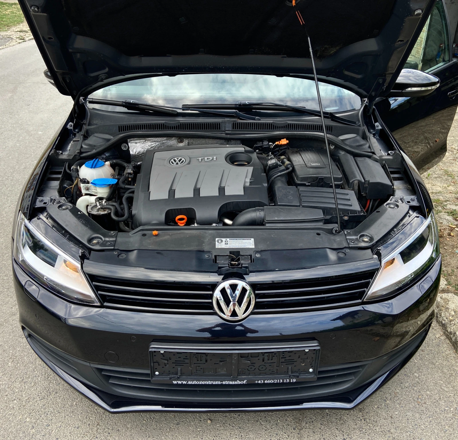 VW Jetta 1.6TDI EDITION* 176 000км*  | Mobile.bg — изображение 15