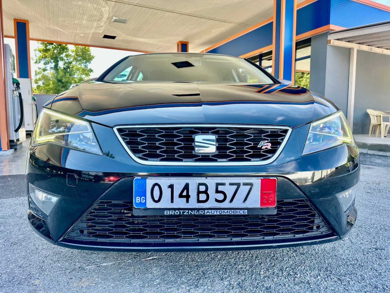 Seat Leon 1.4* FR* UNIKAT* REALNI KM*  - изображение 2