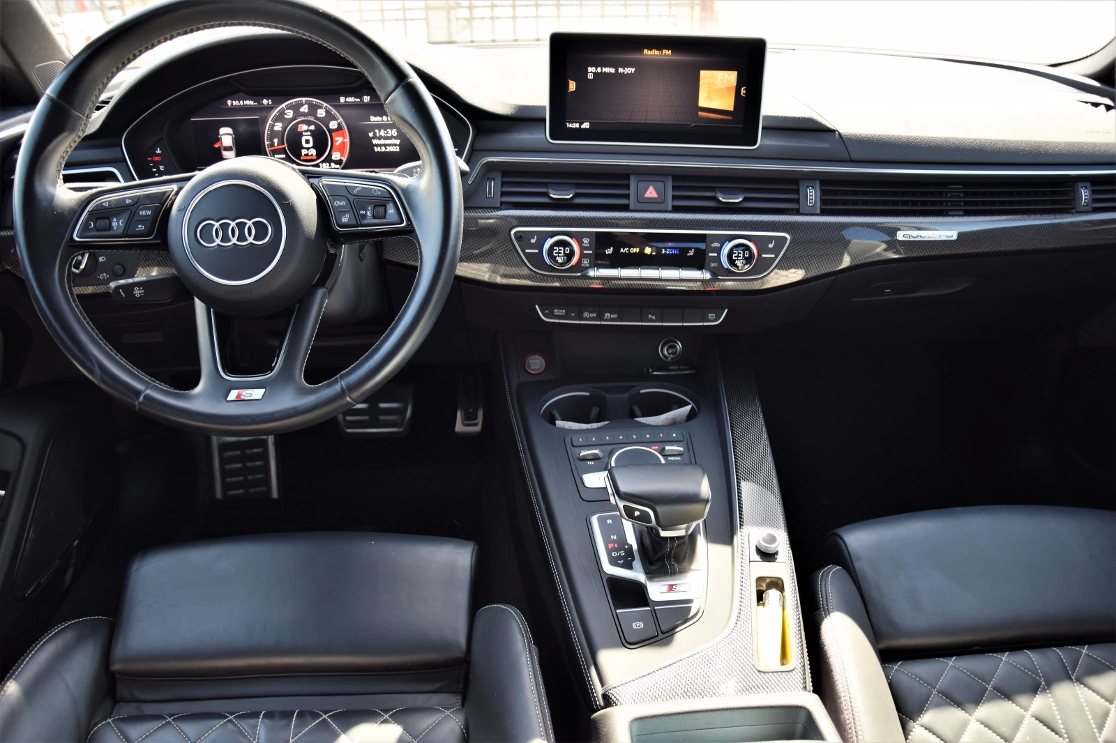 Audi S4 3.0TFSI quattro 68500 км. Реални!!! | Mobile.bg — изображение 13